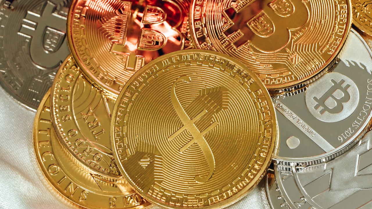 What are the benefits of buying FUT coins?